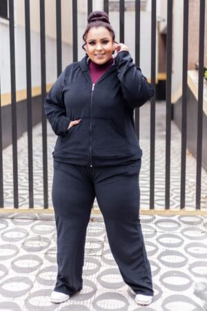 CONJUNTO DE PLUSH COM CAPUZ - PLUS SIZE