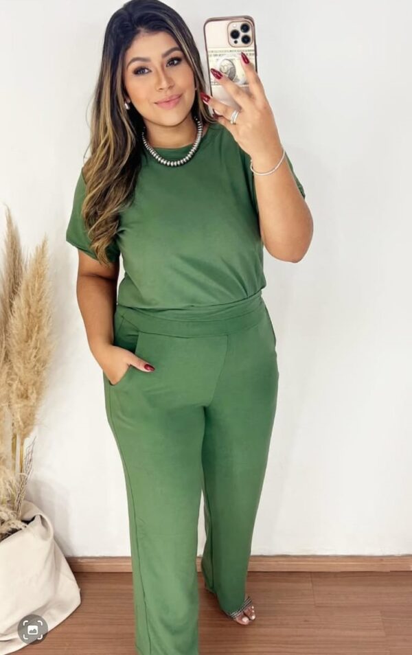 CONJUNTO DE MOLETINHO MANGA CURTA CONFY
