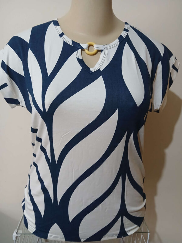 BLUSA DE ARGOLA ESTAMPADA
