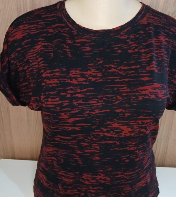 BLUSA DE MOLETINHO MANGA CURTA