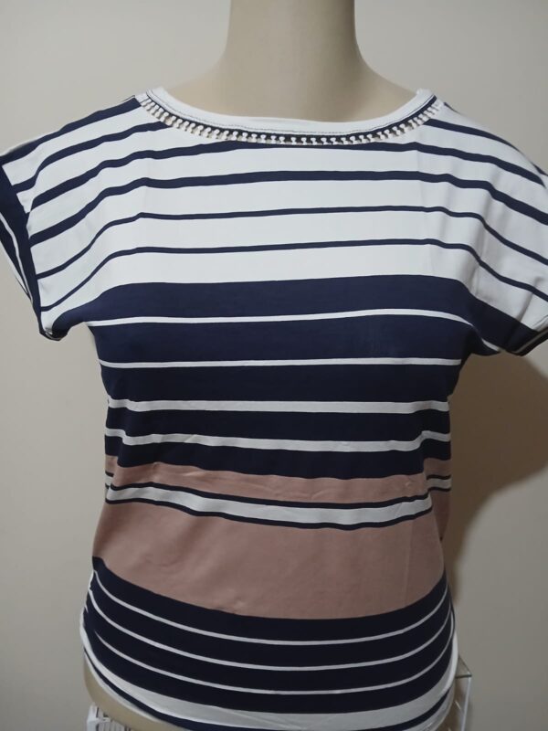 BLUSA DECOTE CANOA  ELASTICO NA LATERAL